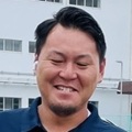 川村　俊介